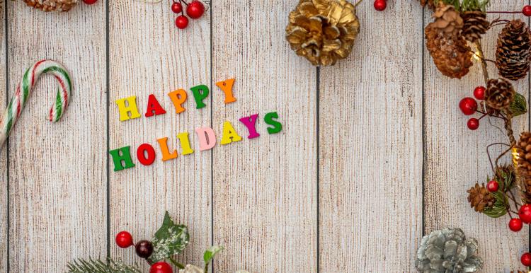 Happy Holidays sign